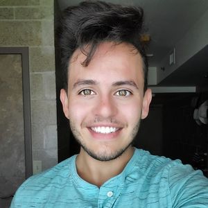 Meet your Posher, Logan